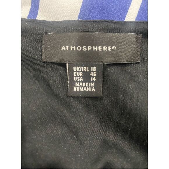 Atmosphere black and white geo patterned dress size 10 - Picture 5 of 5